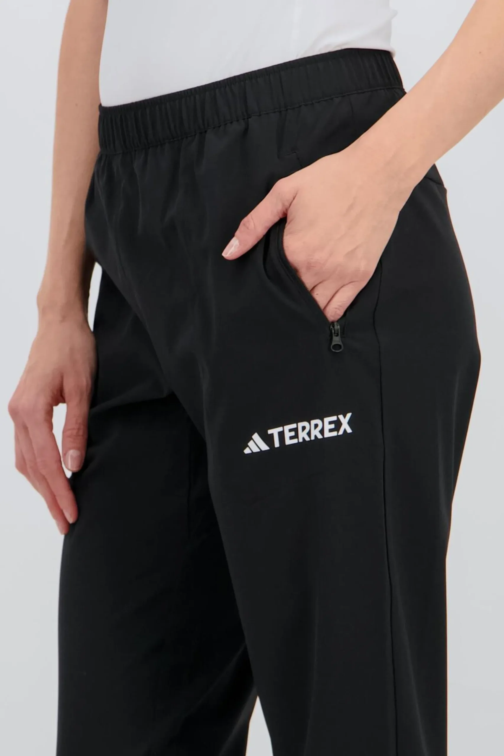 adidas t