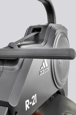 adidas R-21