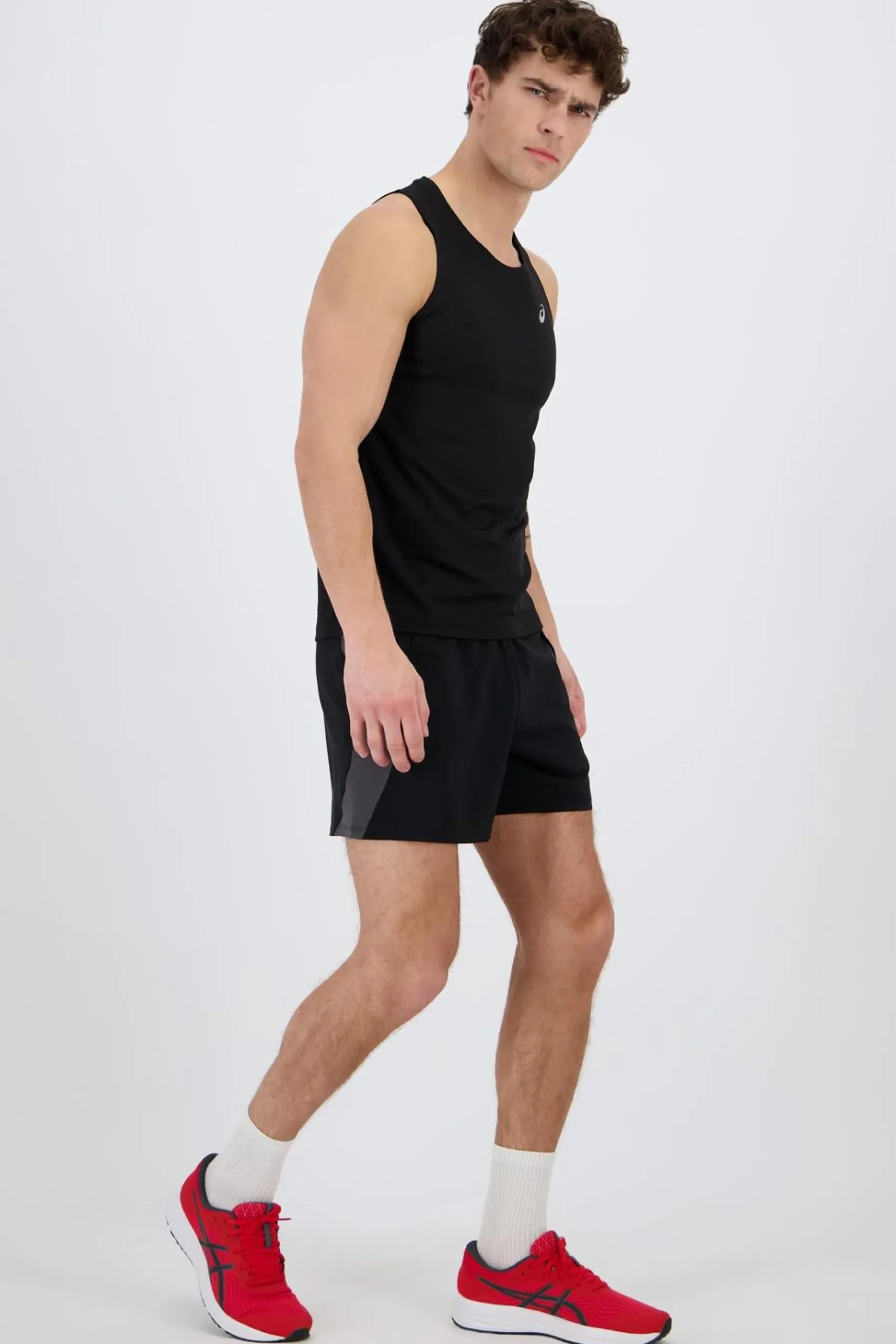 Asics Road
