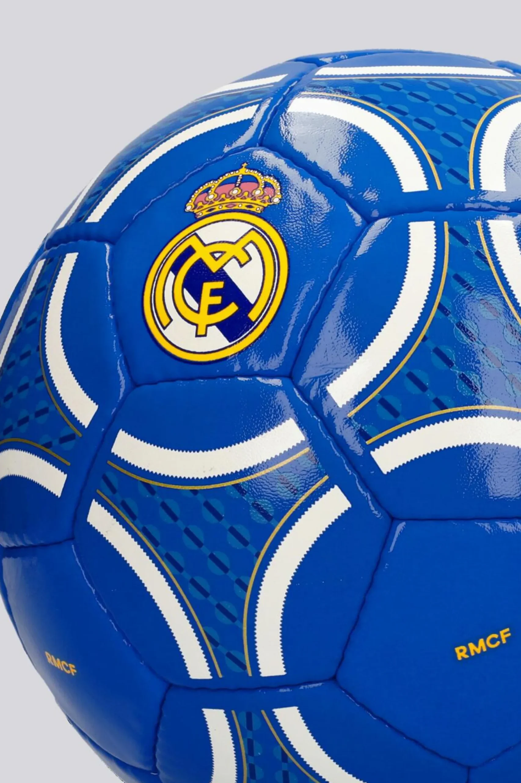 adidas Bola Real Madrid Club 2/26