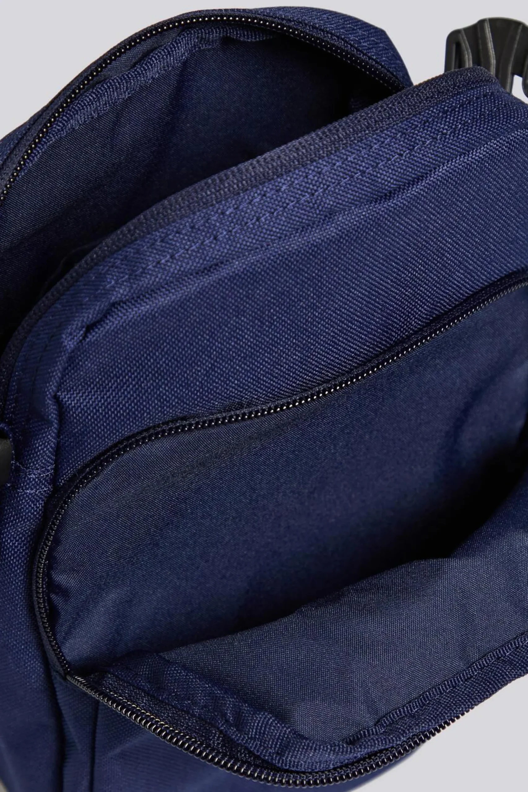 Nike Bolsa Tiracolo França Heritage 25/26