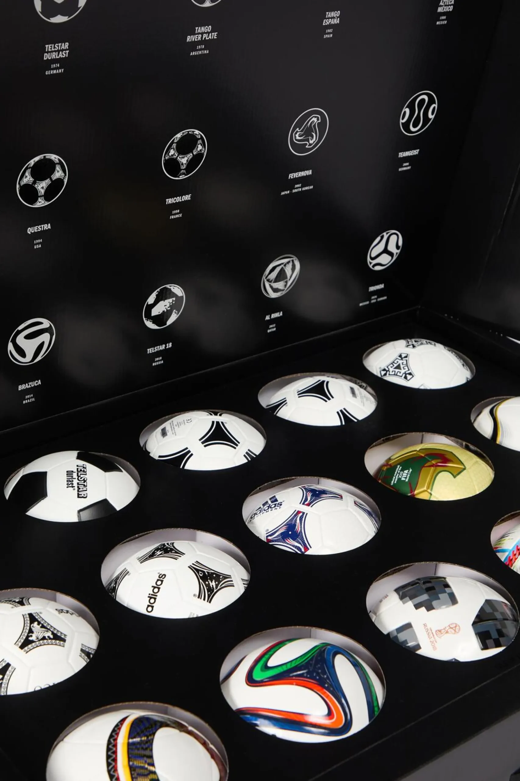 adidas Conjunto Mini Bola Fifa World Cup 26™ Trionda
