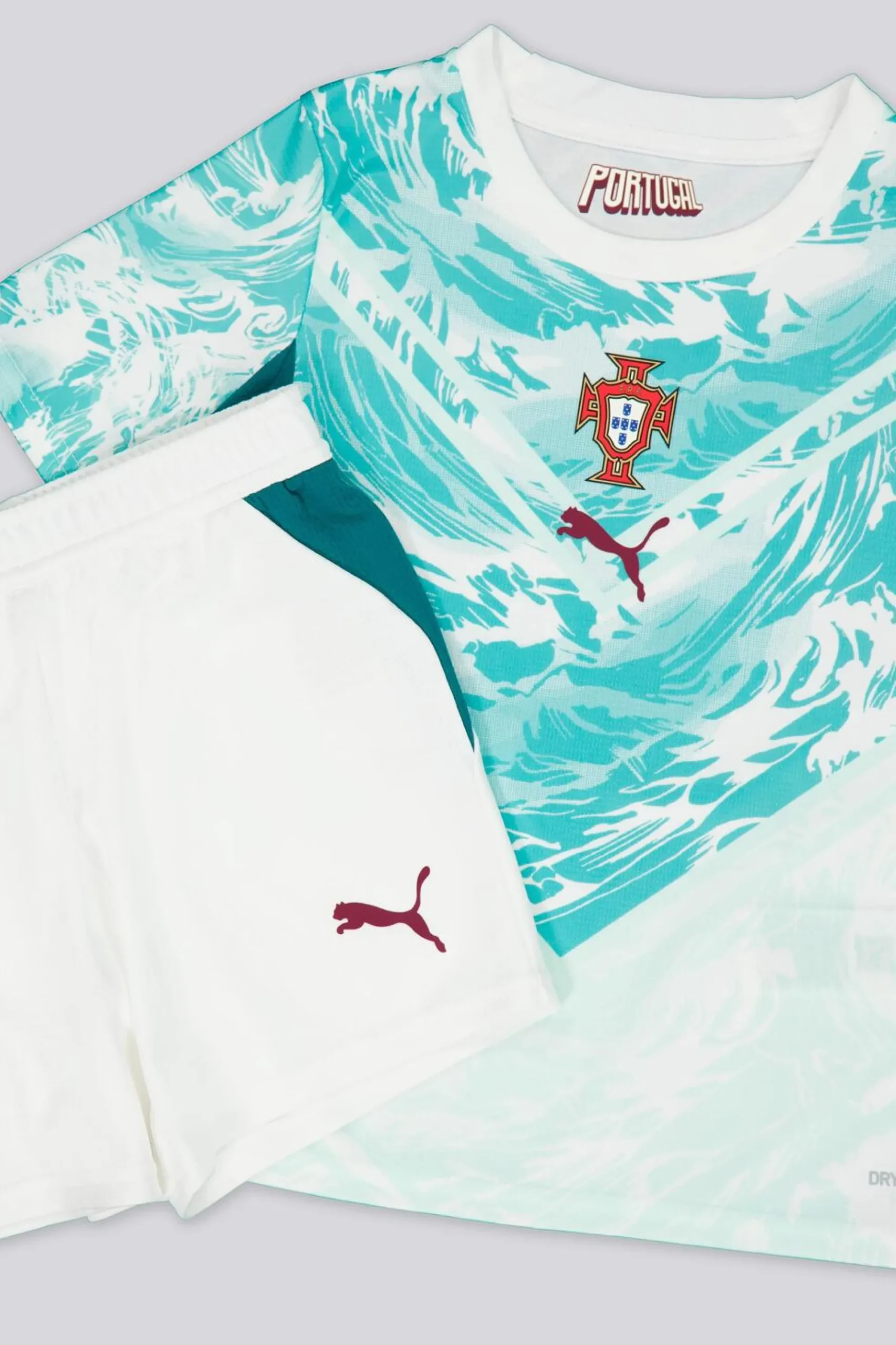 Puma 2º Equipamento Portugal Mundial 202