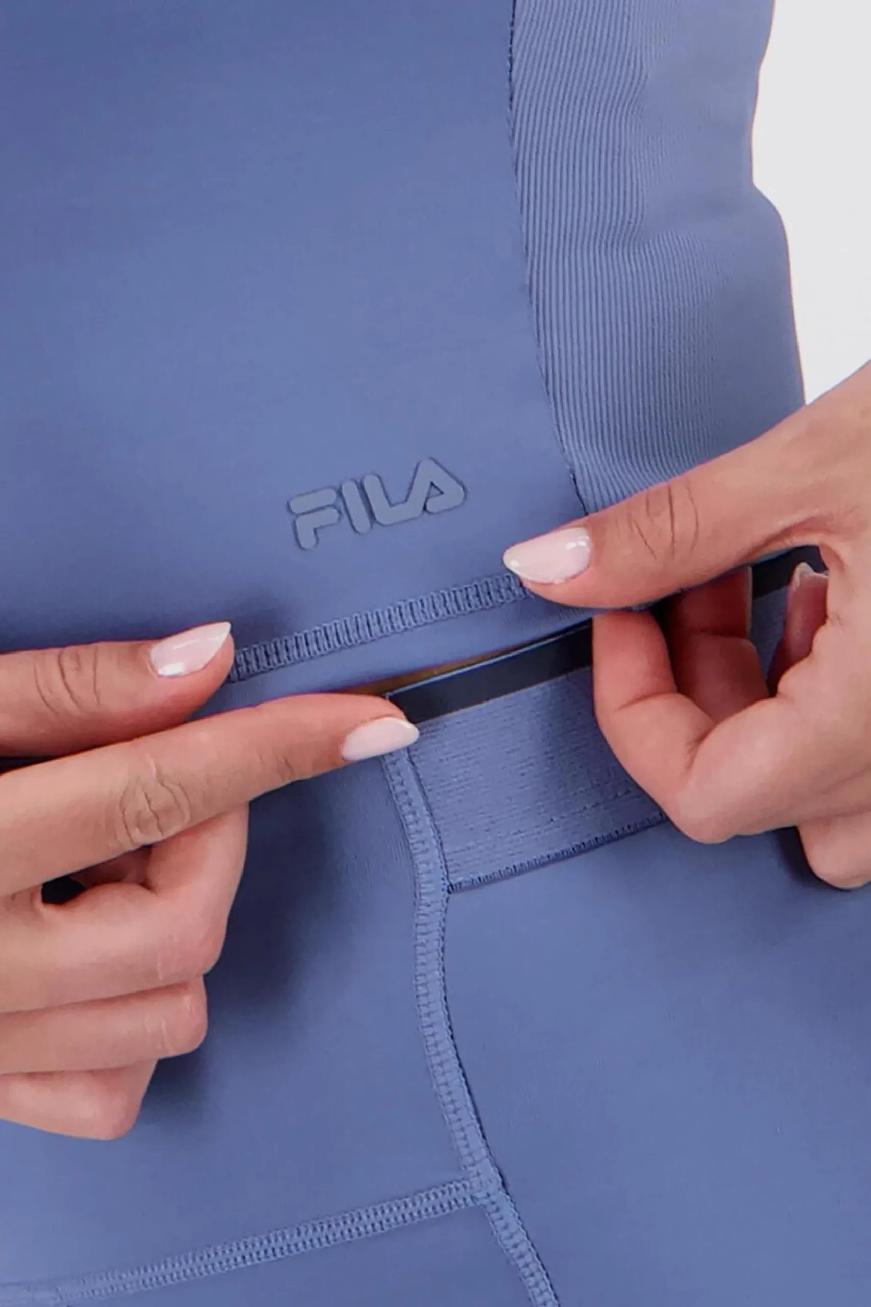 Fila Perforance