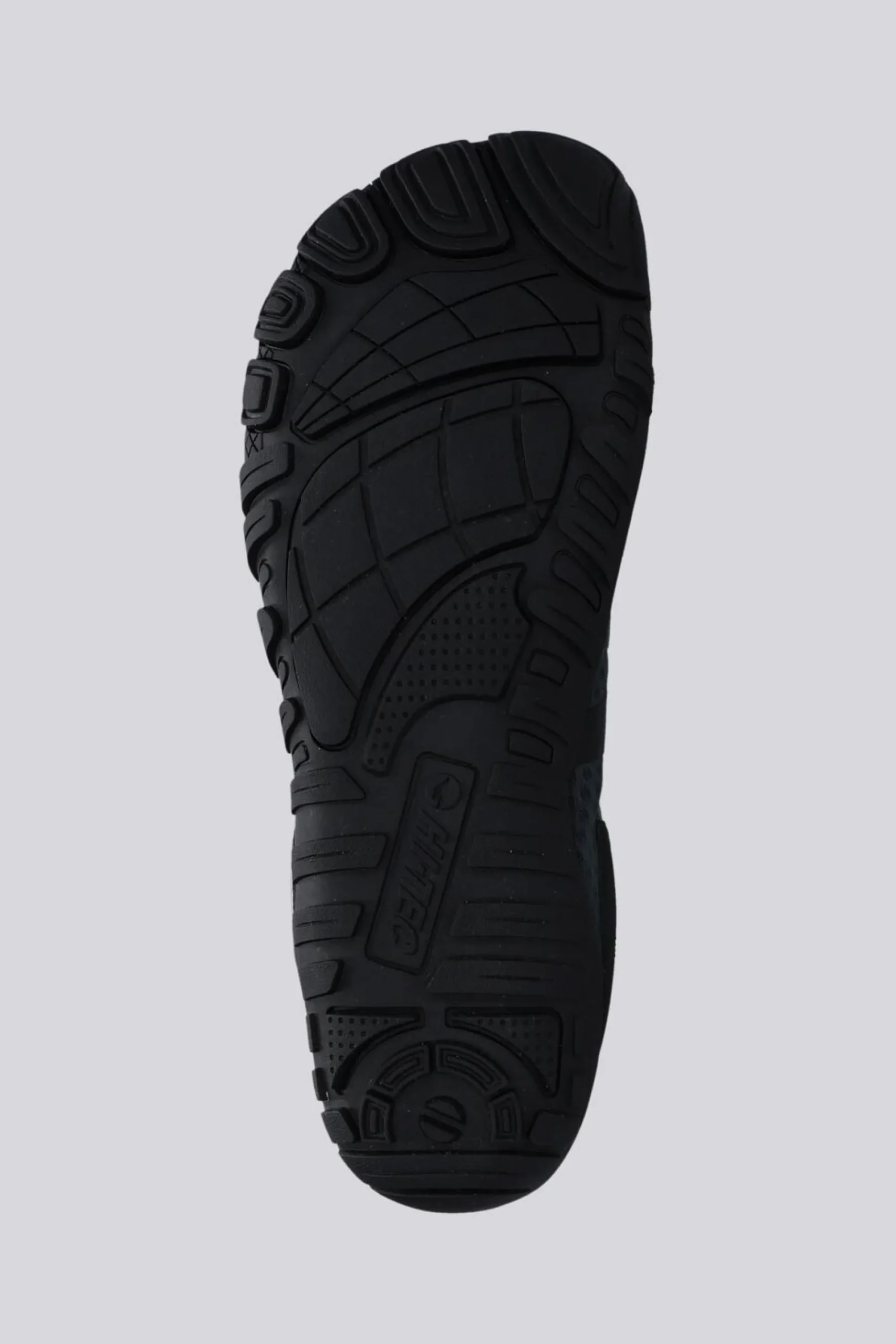 Hi-Tec Abyss