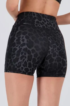 Puma egging Curta