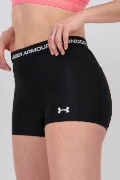Under Armour egging Curta