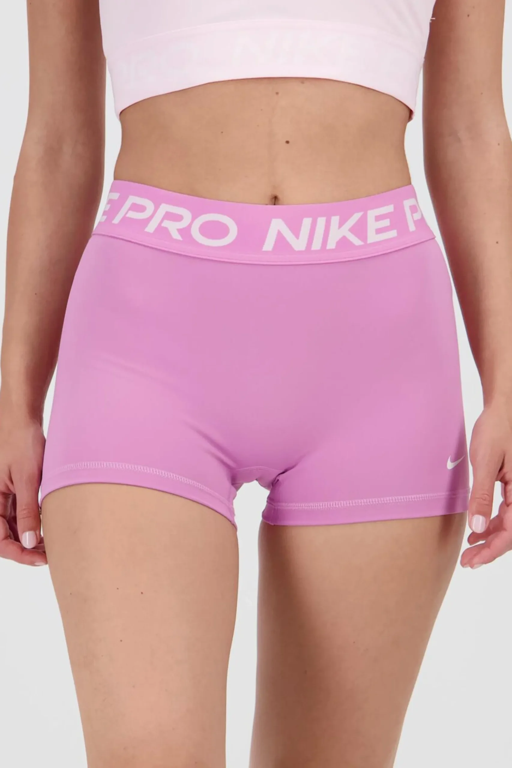 Nike egging