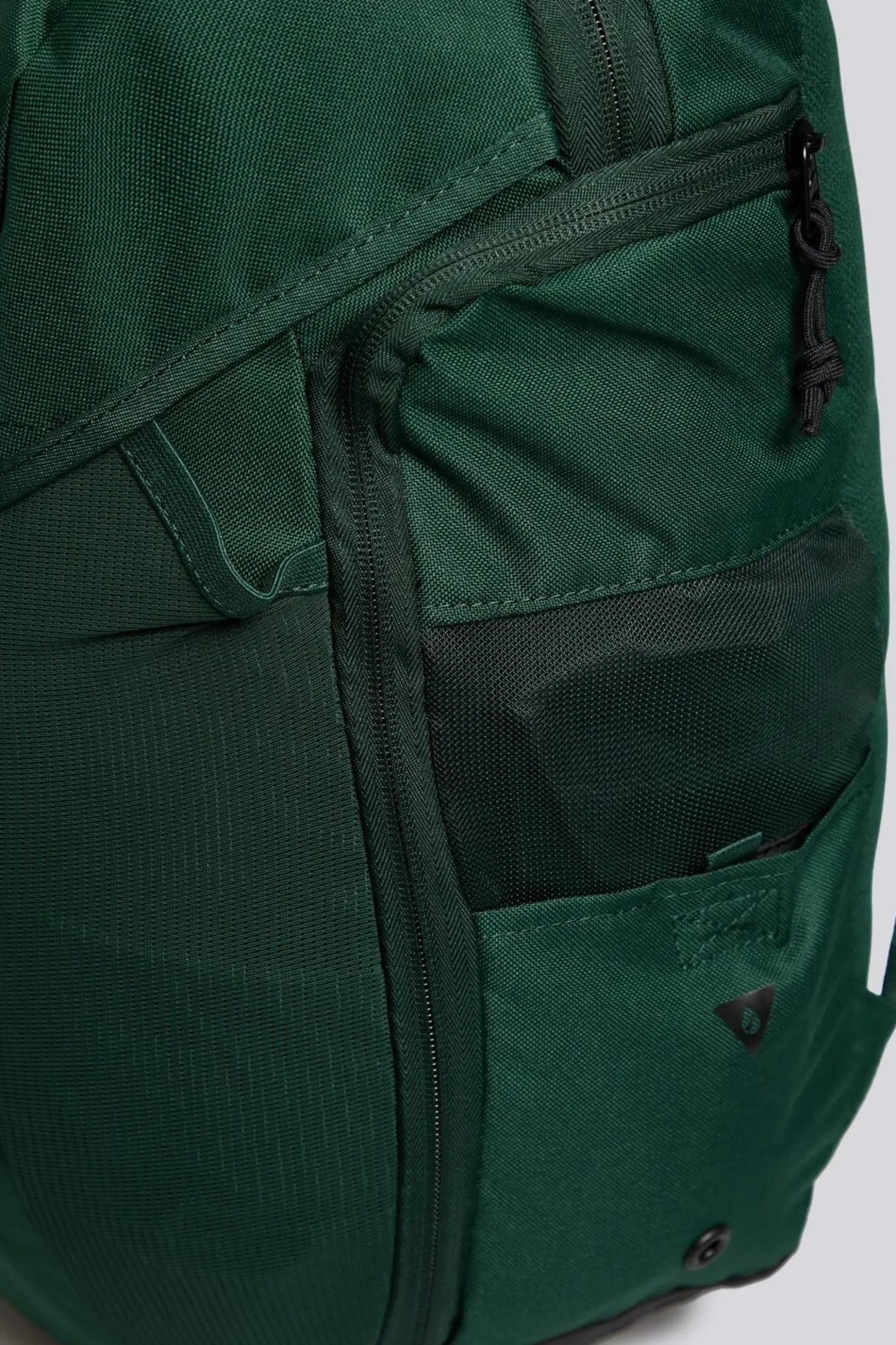 Nike Mochila Brasil Academy 25/26