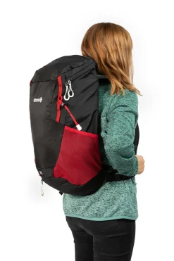 Izas Mochila De Trekking E Caminhadas Novax M, Multibolsos, Capacidade 25 L
