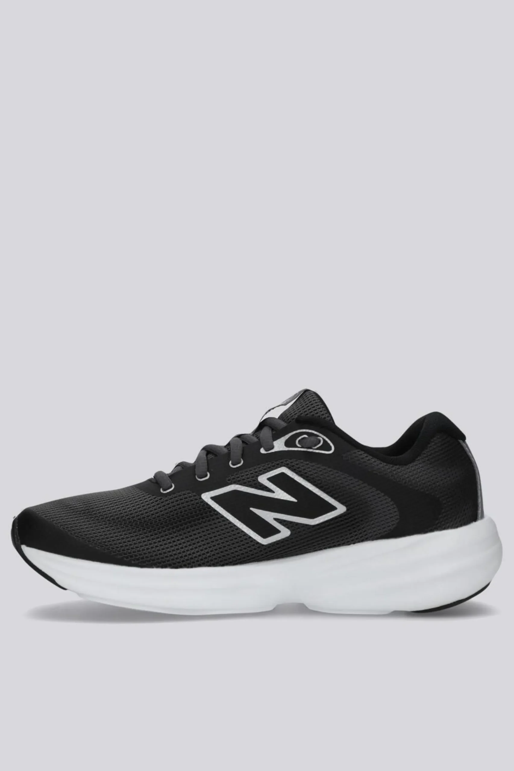New Balance 1 V4