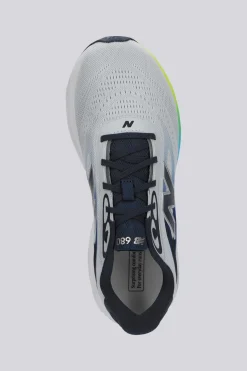 New Balance 680 V9