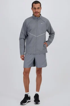 Nike ier