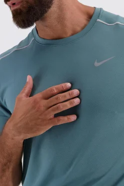 Nike ier