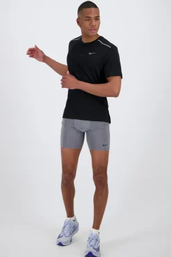 Nike ier