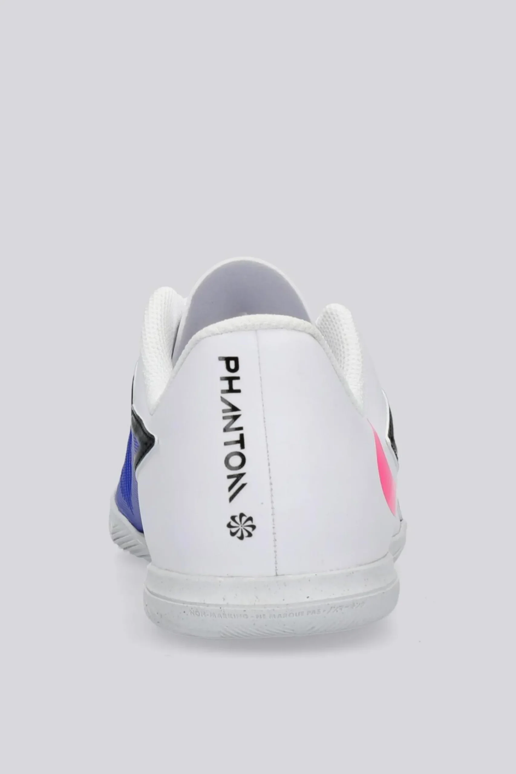Nike Phantom 6 Club
