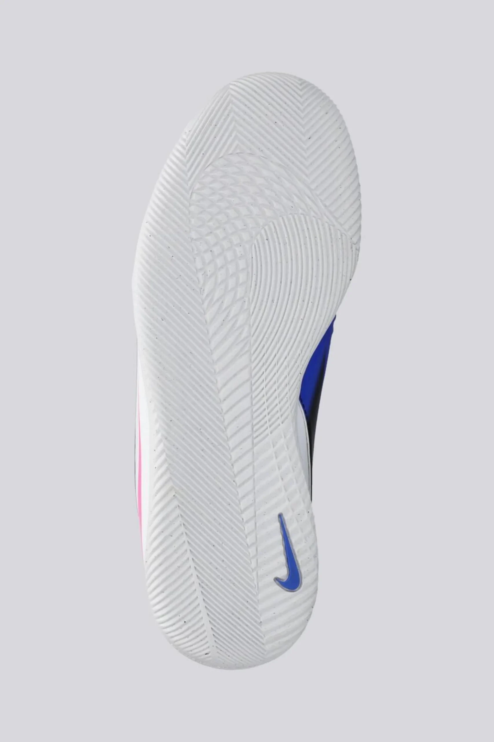 Nike Phantom 6 Club