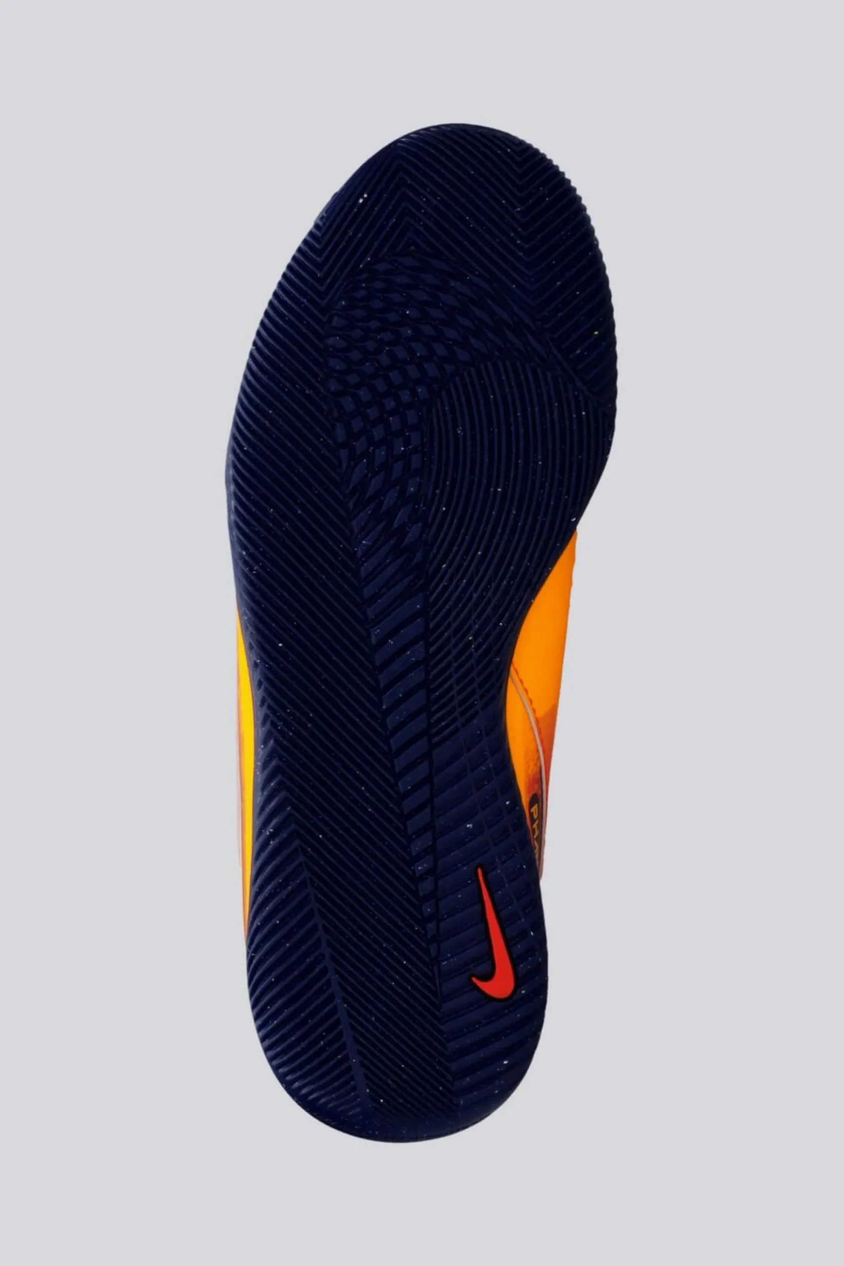 Nike Phantom Club 6
