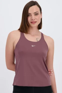 Nike Pro