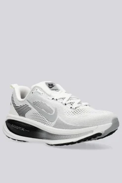 Nike Vomero 18