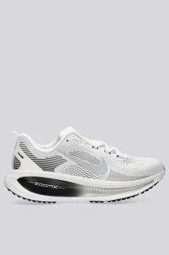 Nike Vomero 18