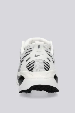Nike Vomero 18