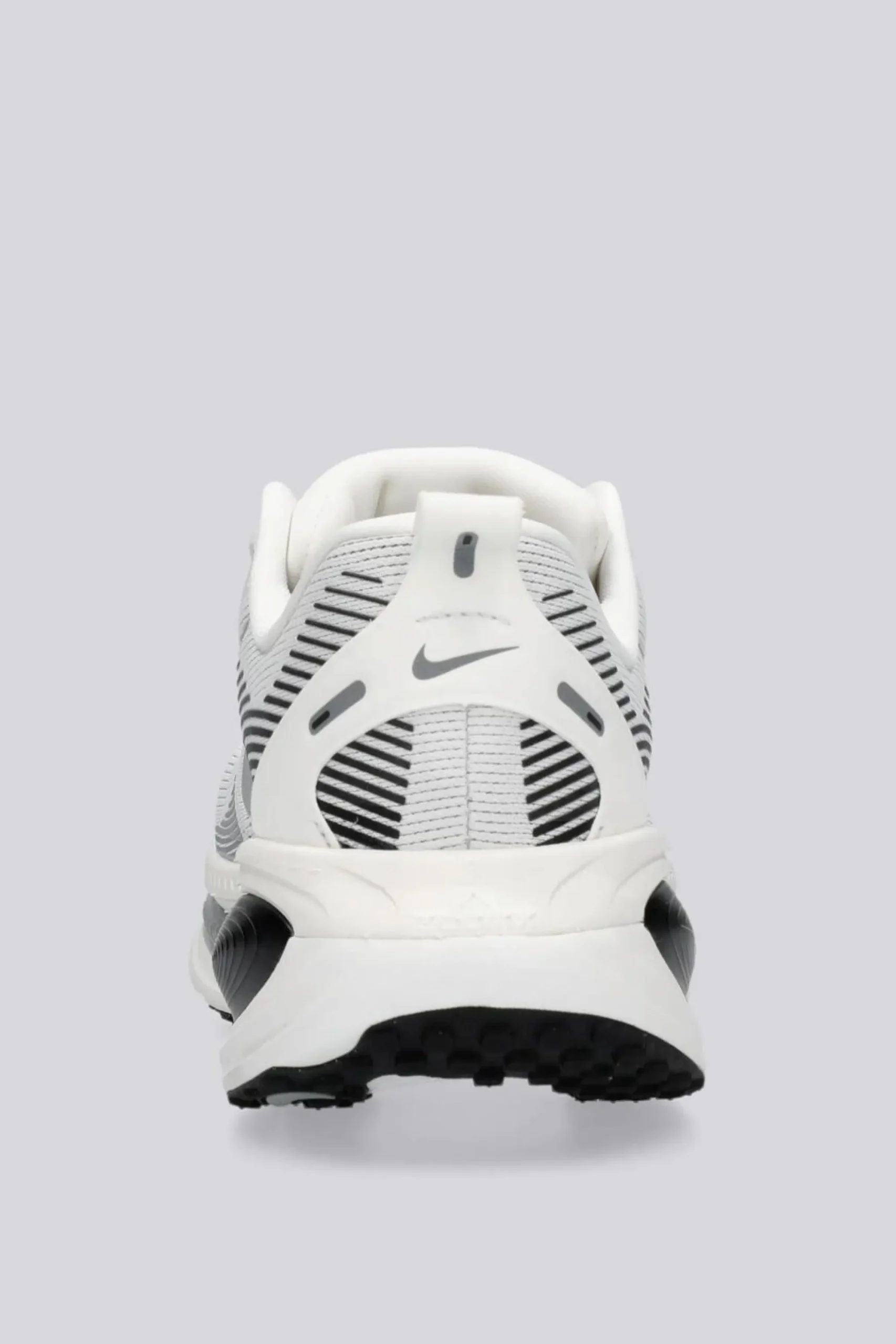 Nike Vomero 18