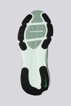 Nike Vomero 18