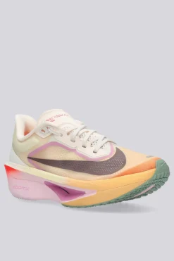 Nike Zoom Fly 6
