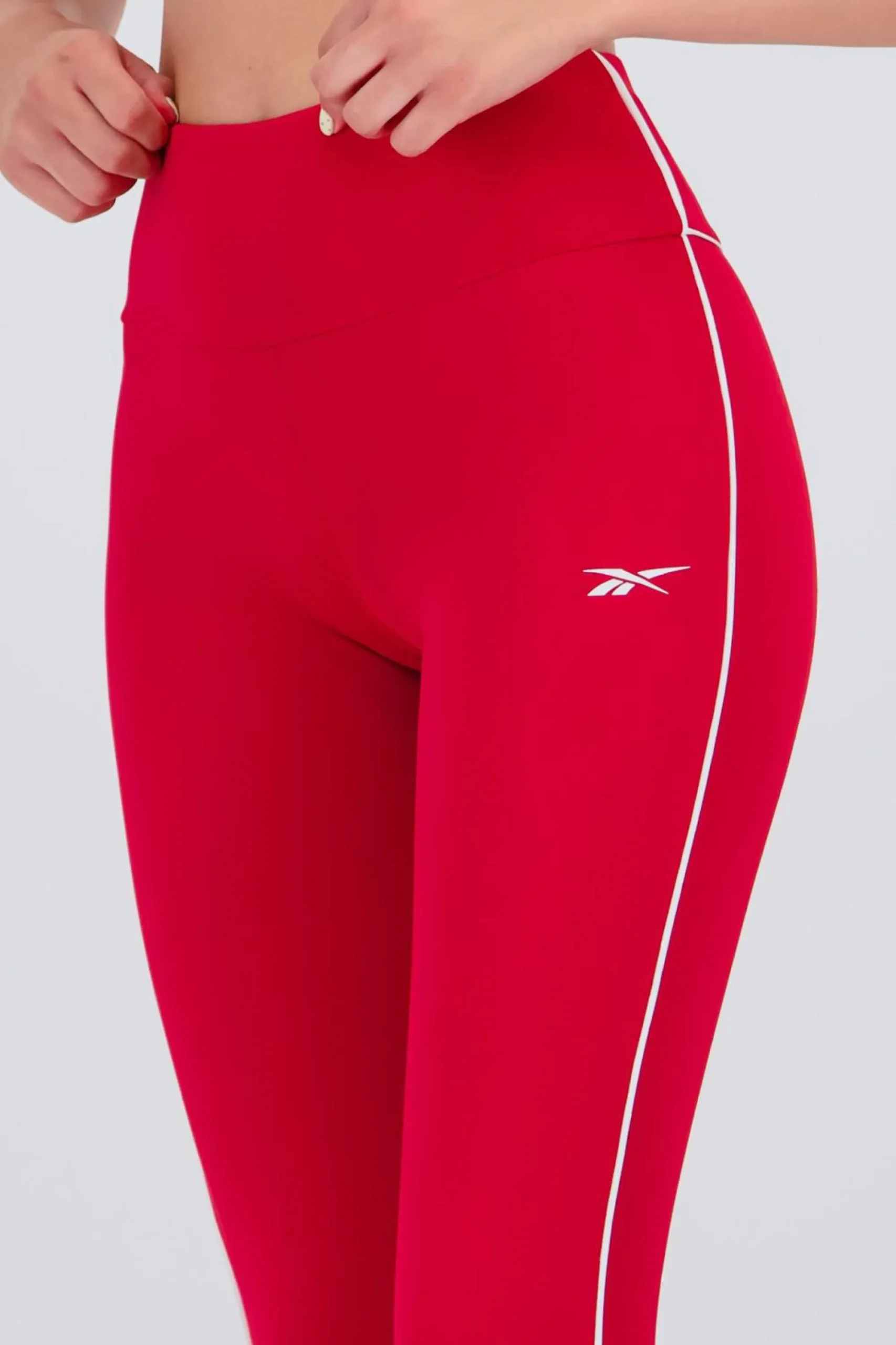 Reebok Pria