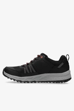 Skechers Escape Plan