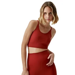 Born Living Yoga outien aoke