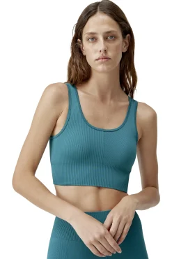 Born Living Yoga outien Feminino Idara
